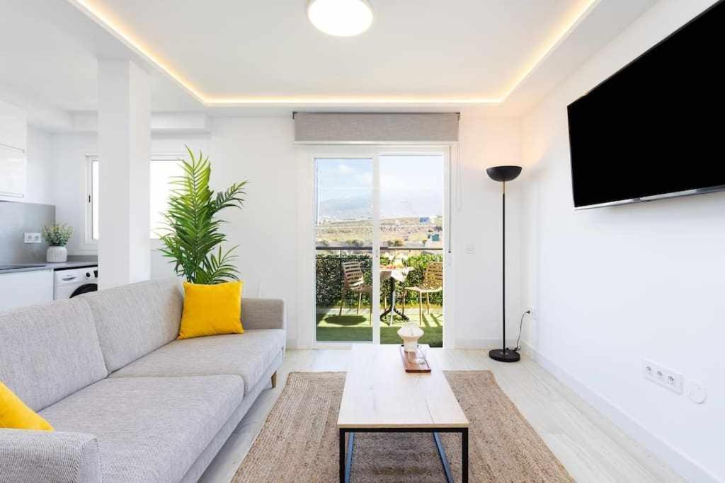 Sunnyland Apartment Arona Cho Eksteriør bilde