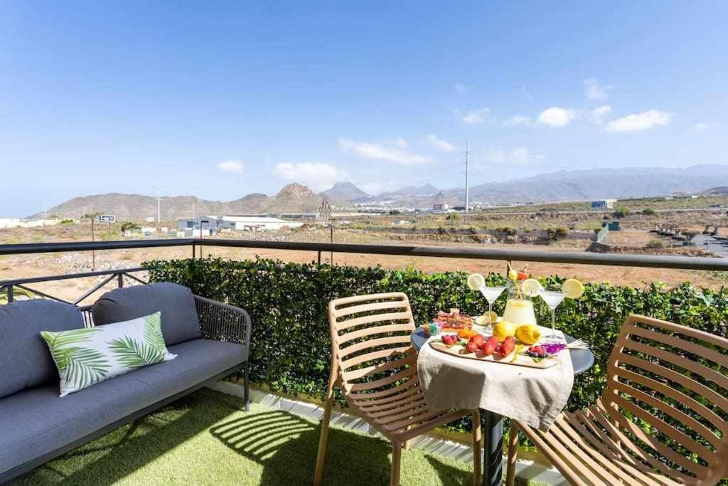 Sunnyland Apartment Arona Cho Eksteriør bilde